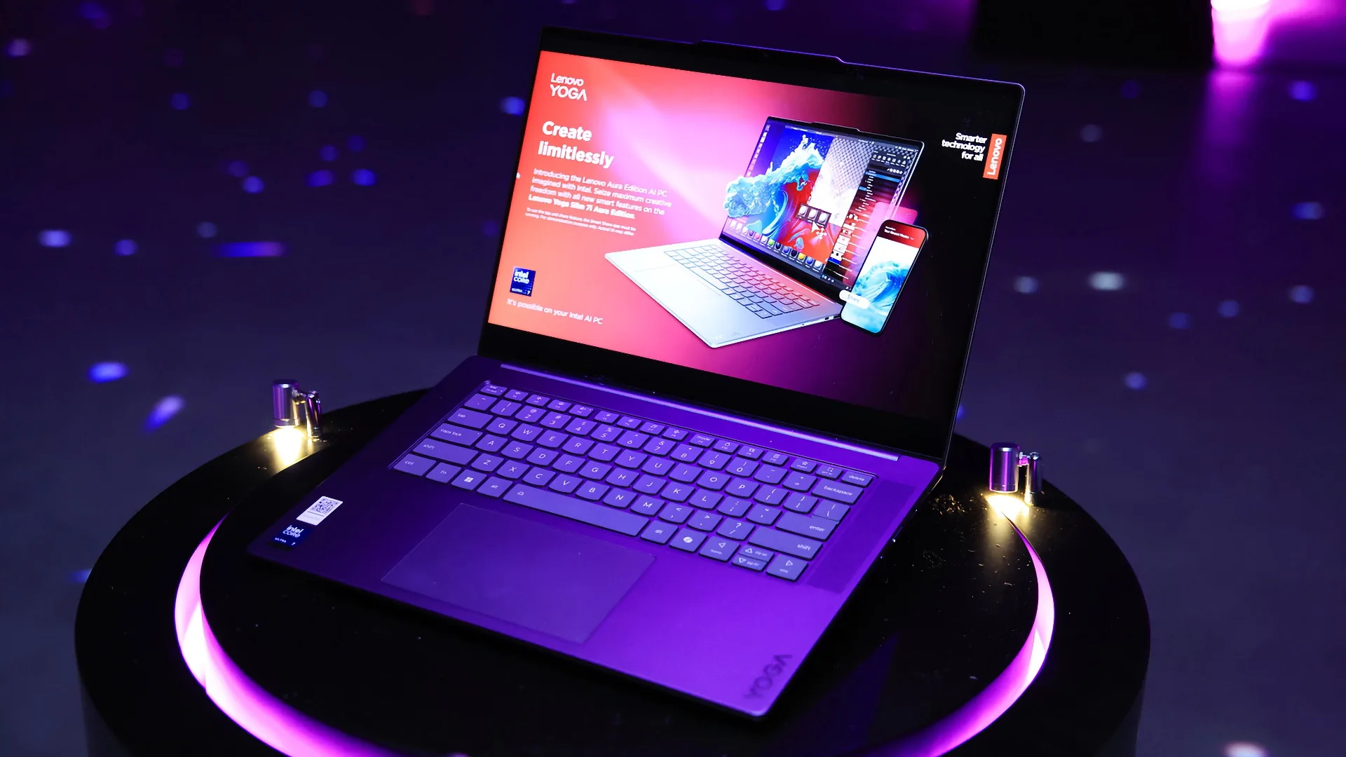 Lenovo Unveils 14-Inch 120Hz OLED Laptop in NA