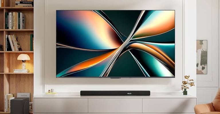 Hisense U6SF Brings 144Hz 4K Mini-LED Displays